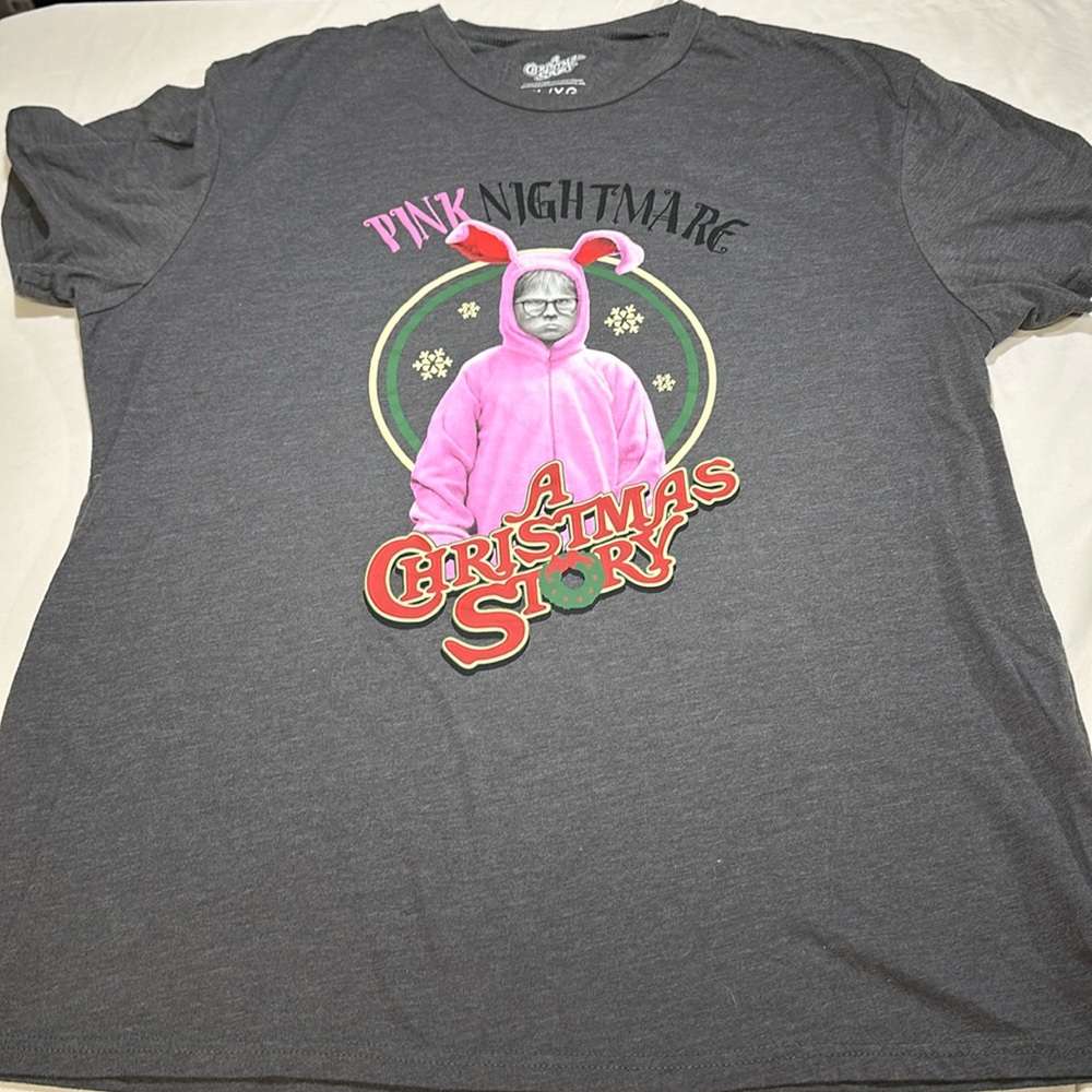 Graphic Tee
A Christmas Story
Bunny Costume 
Size XL super soft